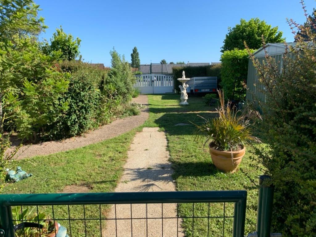 Residence Les Jardins De Courseulles F3 외부 사진