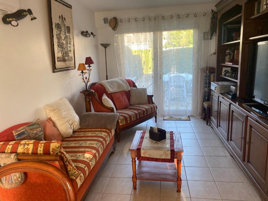 Residence Les Jardins De Courseulles F3 외부 사진